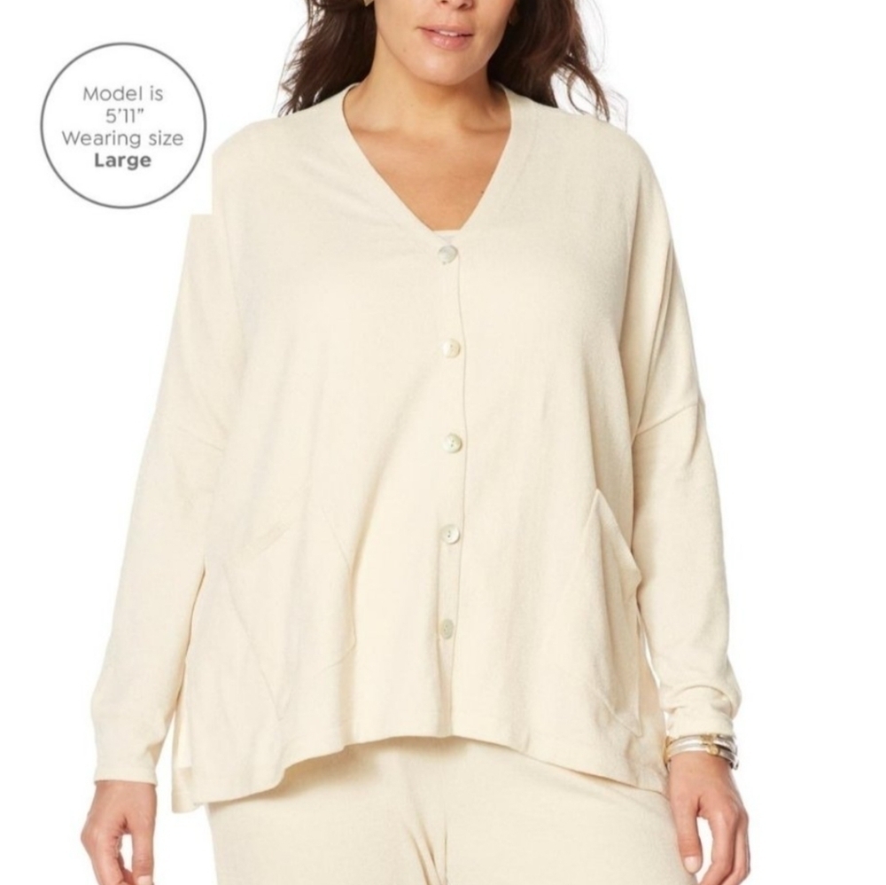 NWT Wynne Lounge gray velour button down cardigan Sz PL - Picture 3 of 12